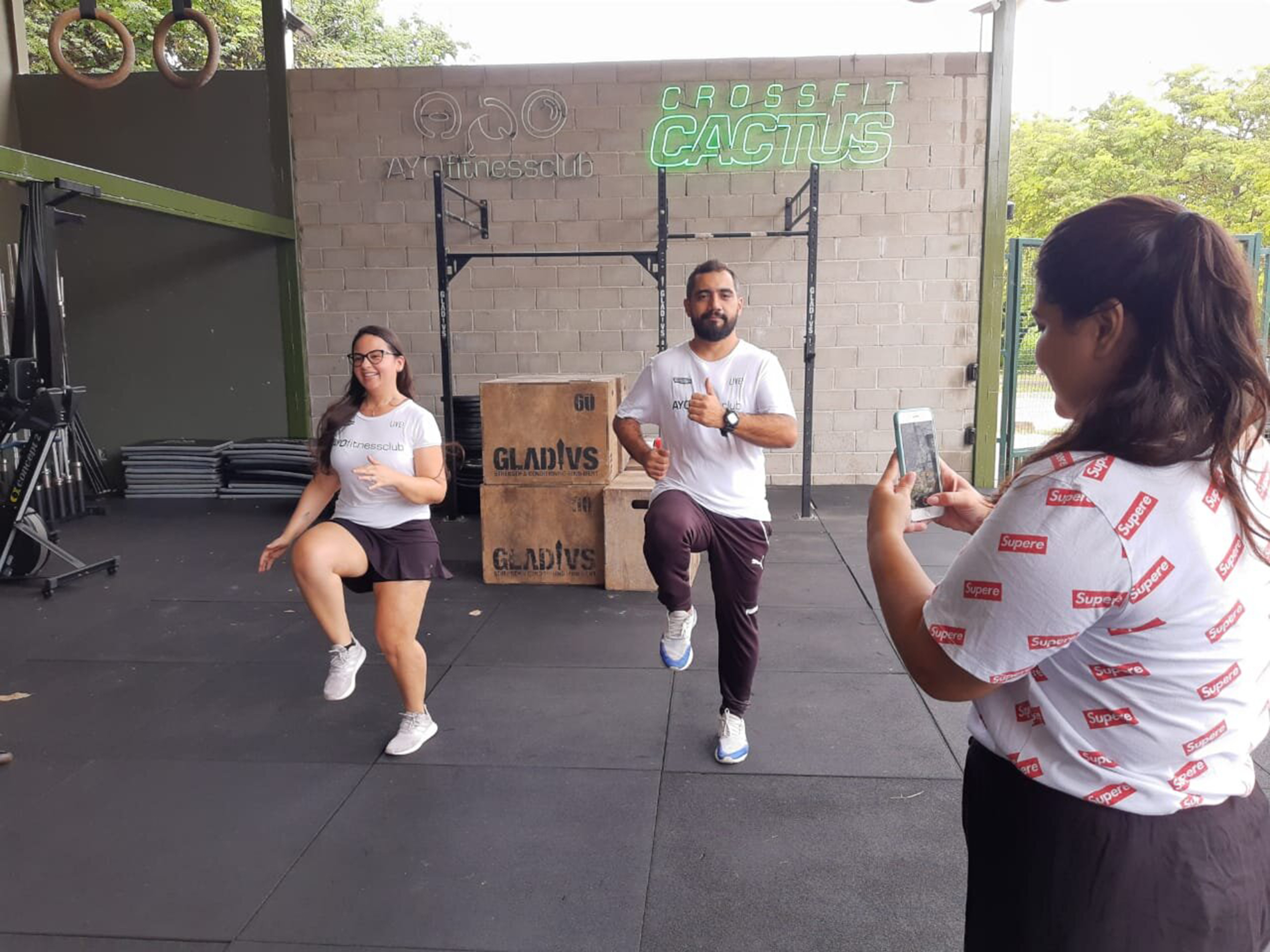 AYO Fitness Club traz aulas online de funcional para crianças e treino “Bacon Burn”