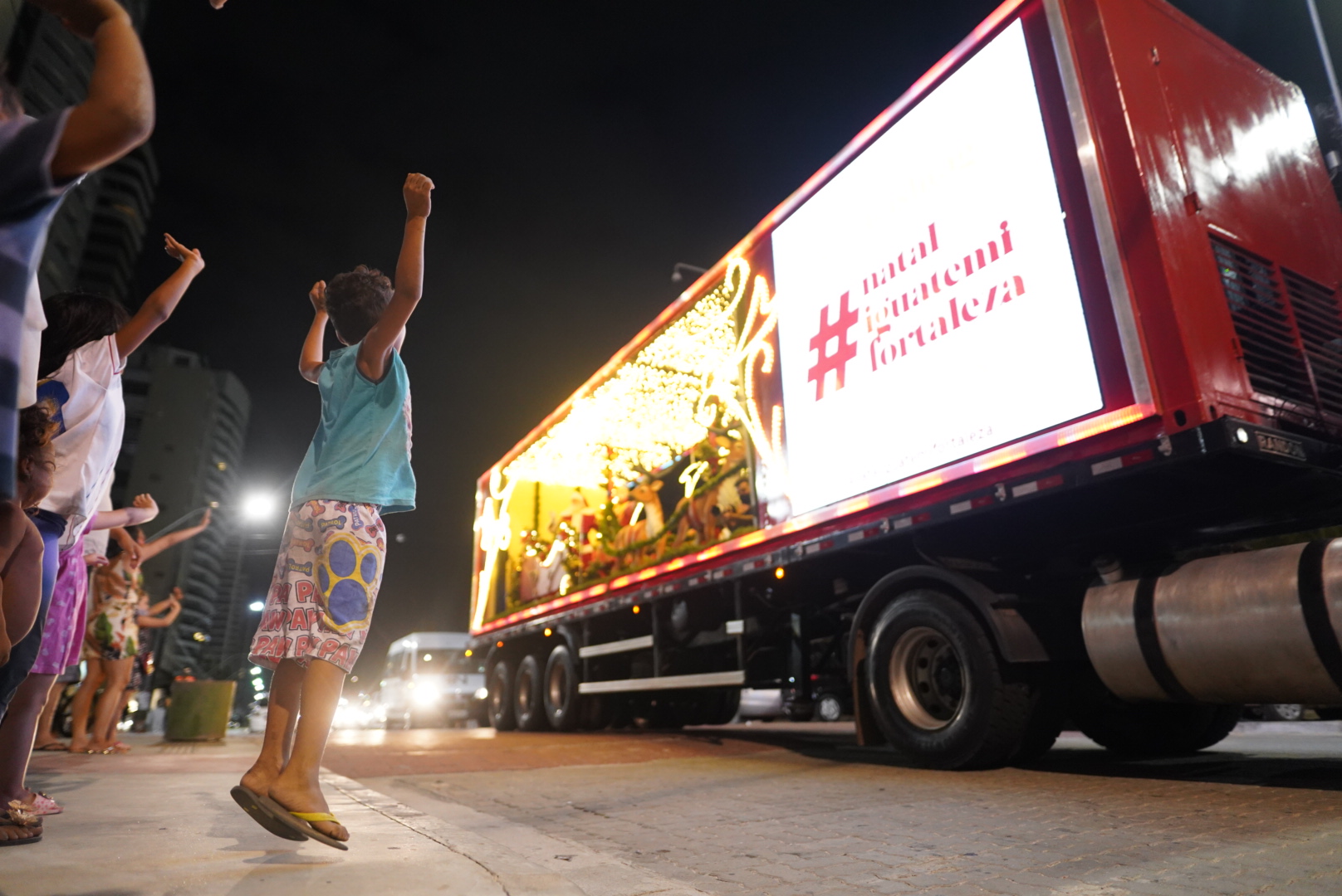 Chegada do Papai Noel no Shopping Iguatemi abre a celebração do Natal de Fortaleza