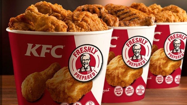 Promoção “Back Friday” do KFC oferece balde de tirinhas de frango em dobro