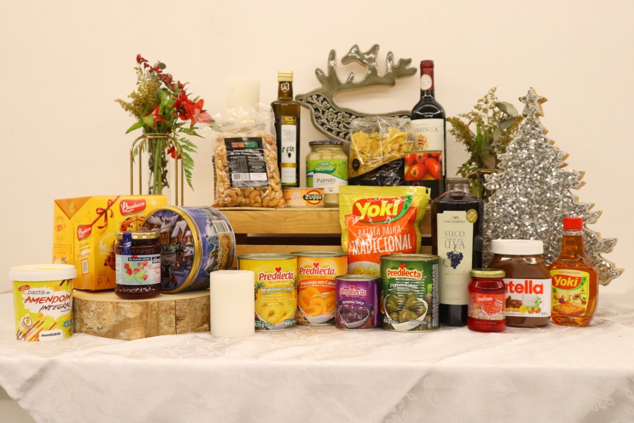 Mercadinhos São Luiz assina cestas de natal como opção de presente para o fim do ano