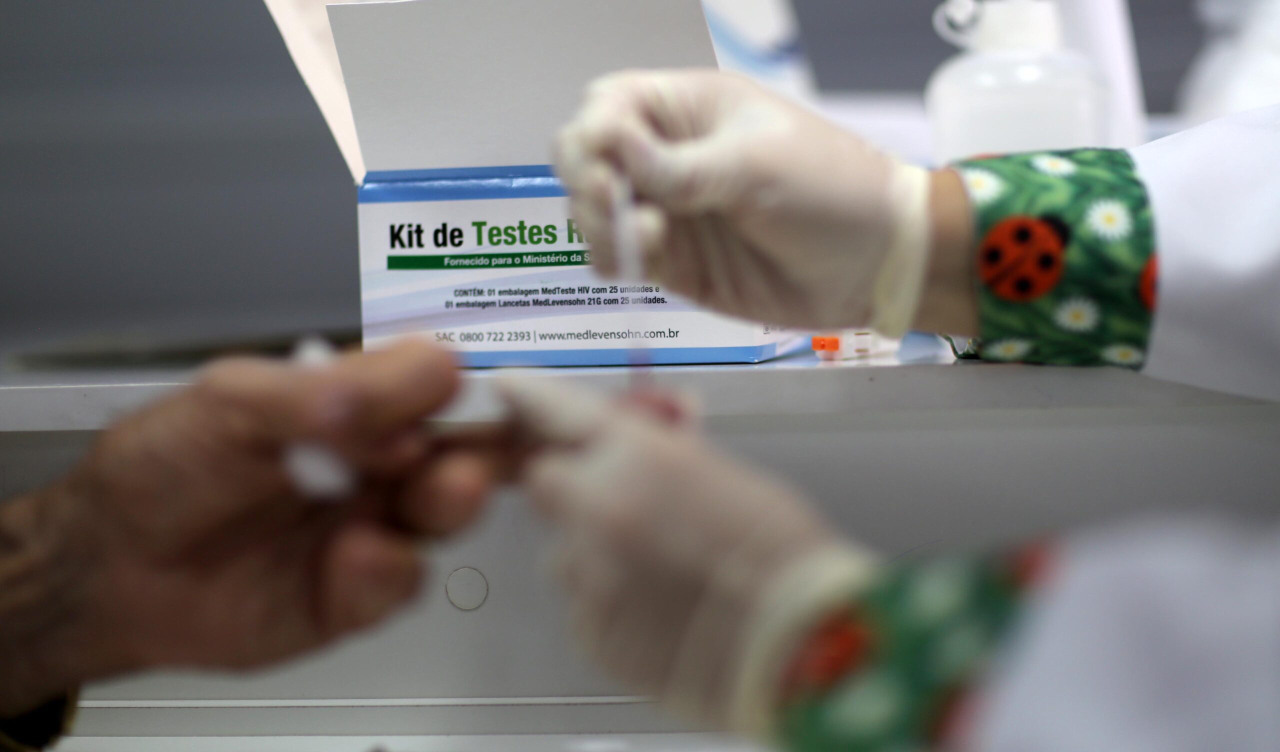 Prefeitura fortalece o atendimento e amplia a oferta de testes rápidos de HIV/Aids nos 116 postos de saúde de Fortaleza