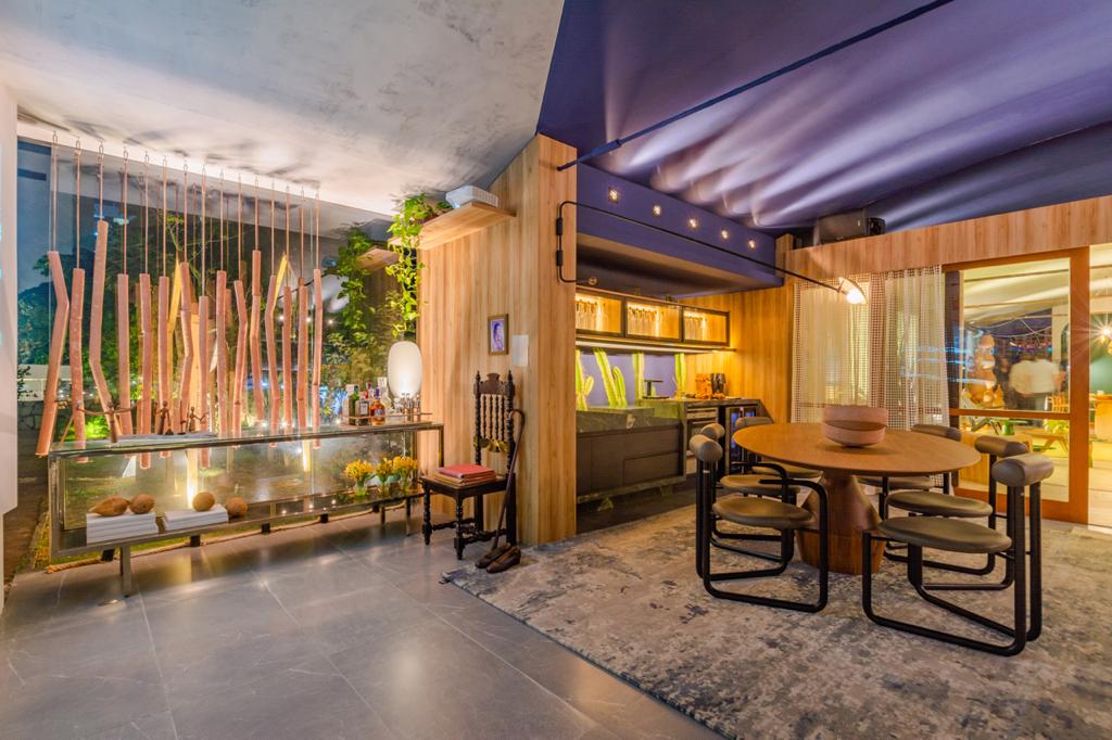 Ambientes integrados e móveis projetados estão entre as tendências de decoração para 2021