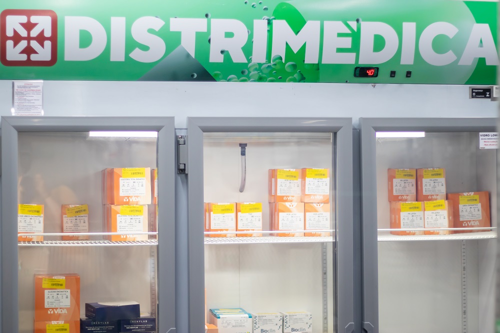 Distrimédica doa mais de R$ 90 mil em medicamentos e produtos hospitalares para ajudar no combate à pandemia