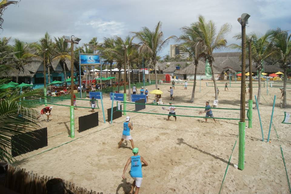 Cesa-CE promove torneio de Beach Tennis na Praia do Futuro