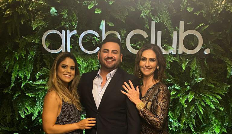 Comitiva de arquitetos e Designers participam de experiência no Palácio Tangará, em São Paulo