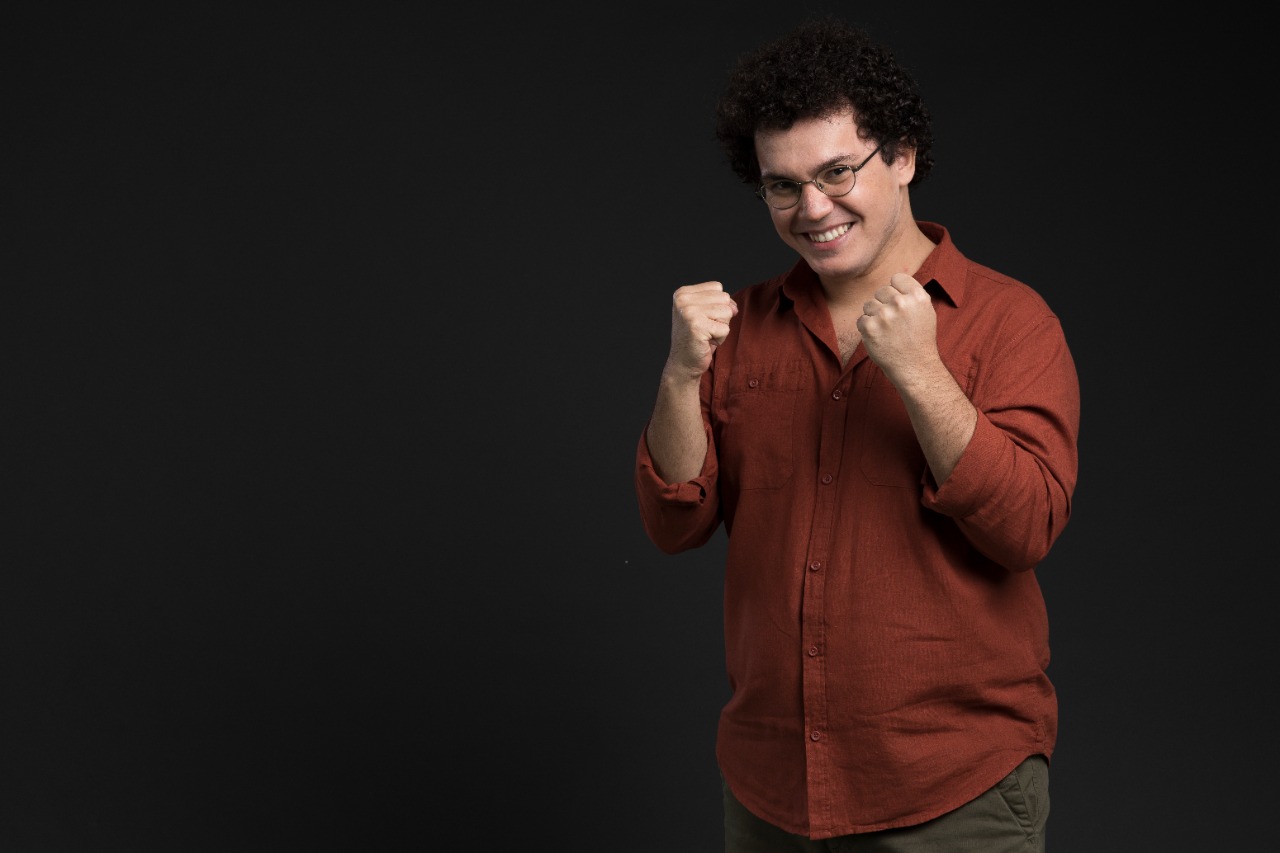 Giuliano Eriston é único cearense a chegar à reta final do The Voice Brasil