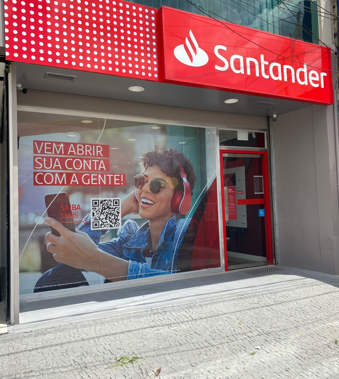 Movidas pelo turismo, Aracati e Canindé entram na rota de expansão do Santander no Ceará