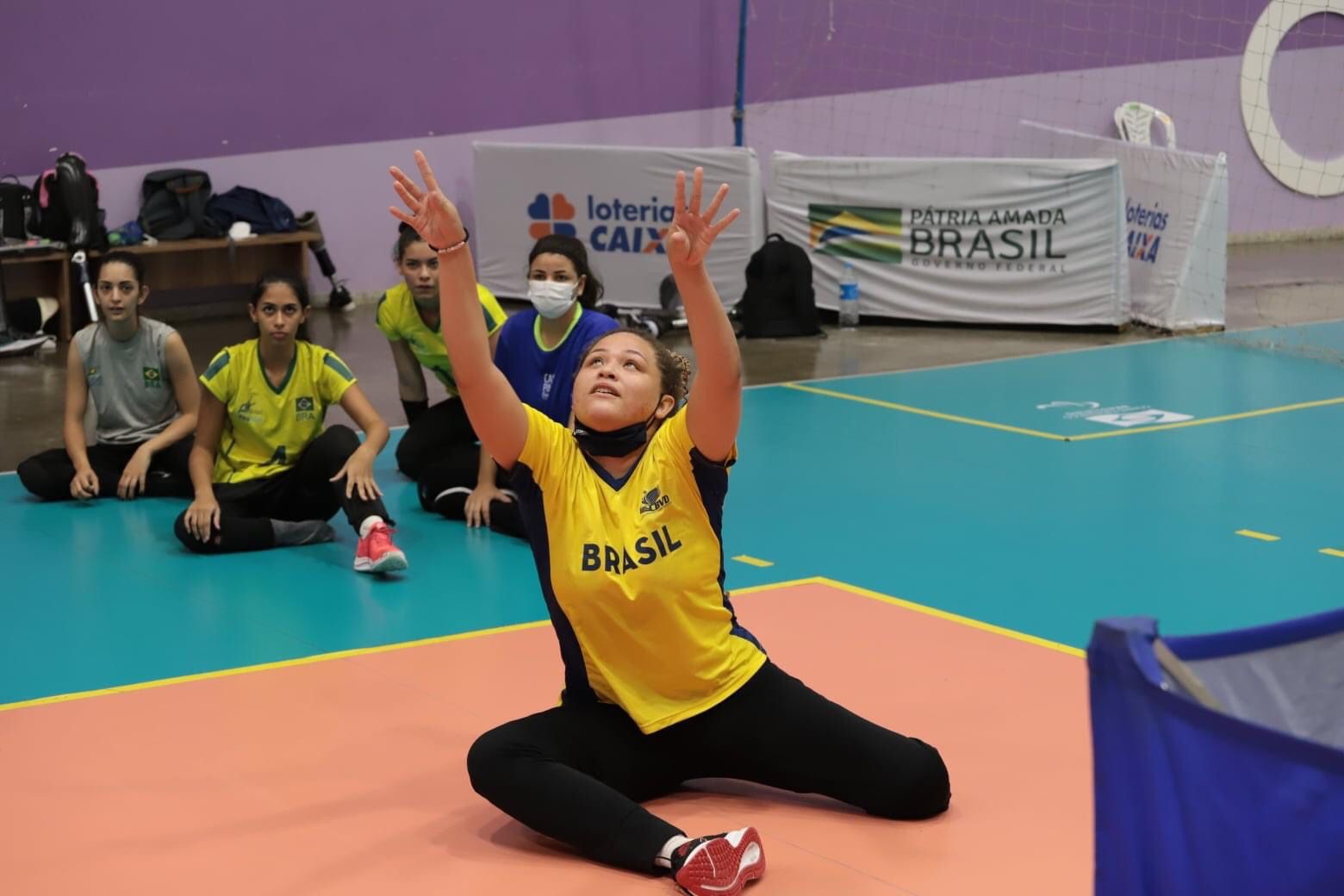 Colaboradora do Instituto Compartilha é convocada para Seleção Brasileira de Vôlei Sentado