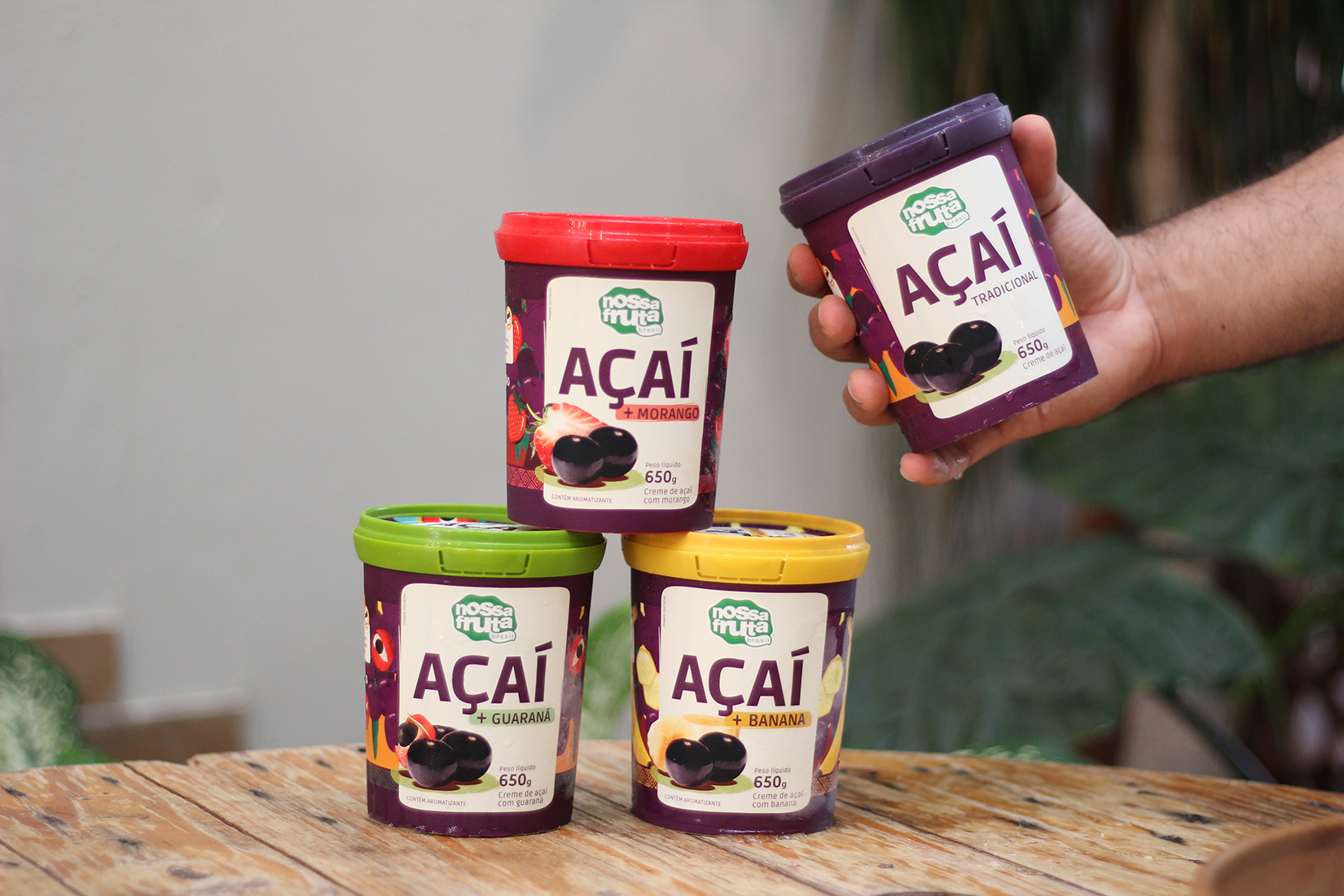 Nossa Fruta Brasil lança potes de creme de açaí de 650g produzido com ingredientes naturais