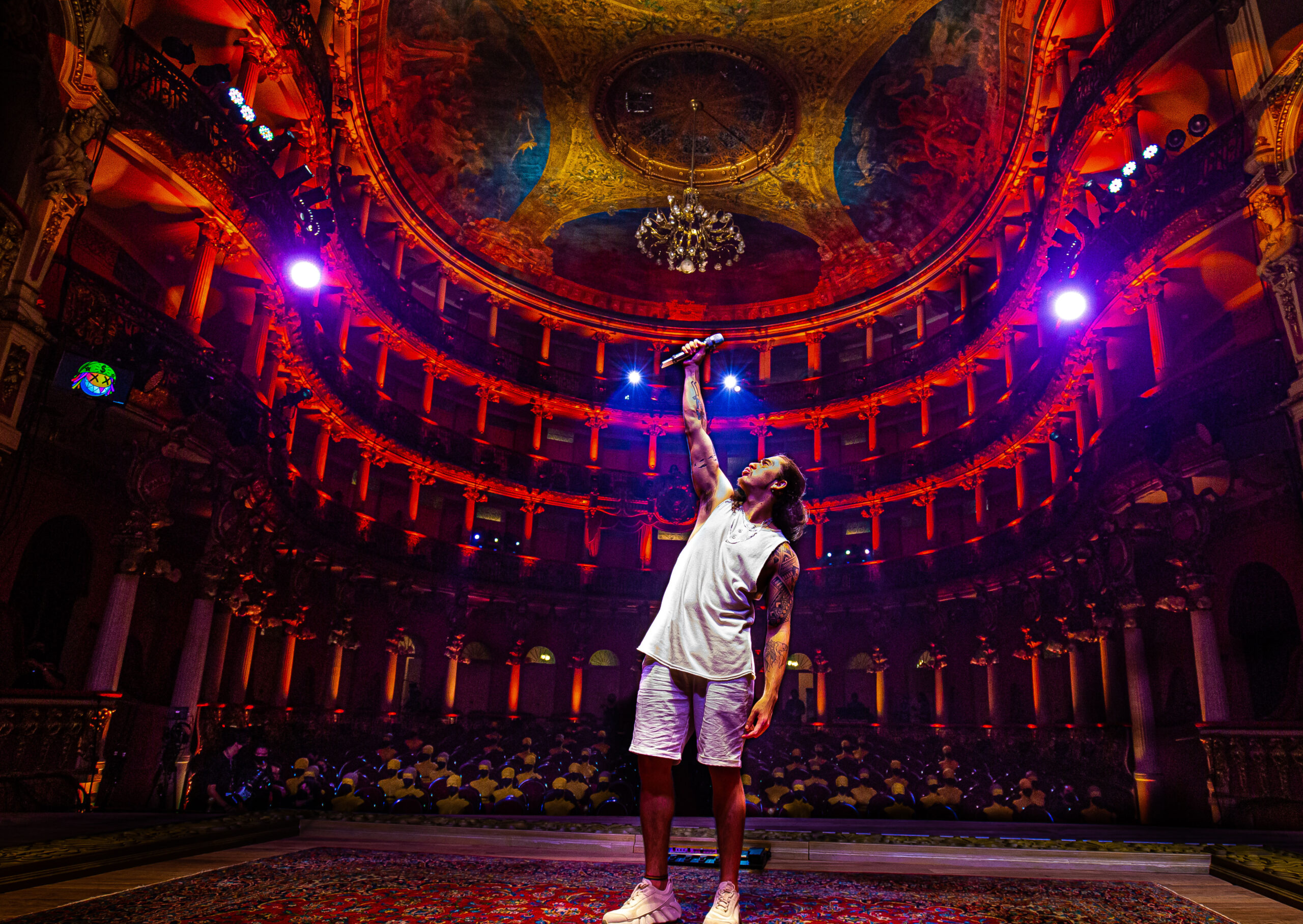 Theatro Via Sul Fortaleza reabre com temporada inédita de Whindersson Nunes