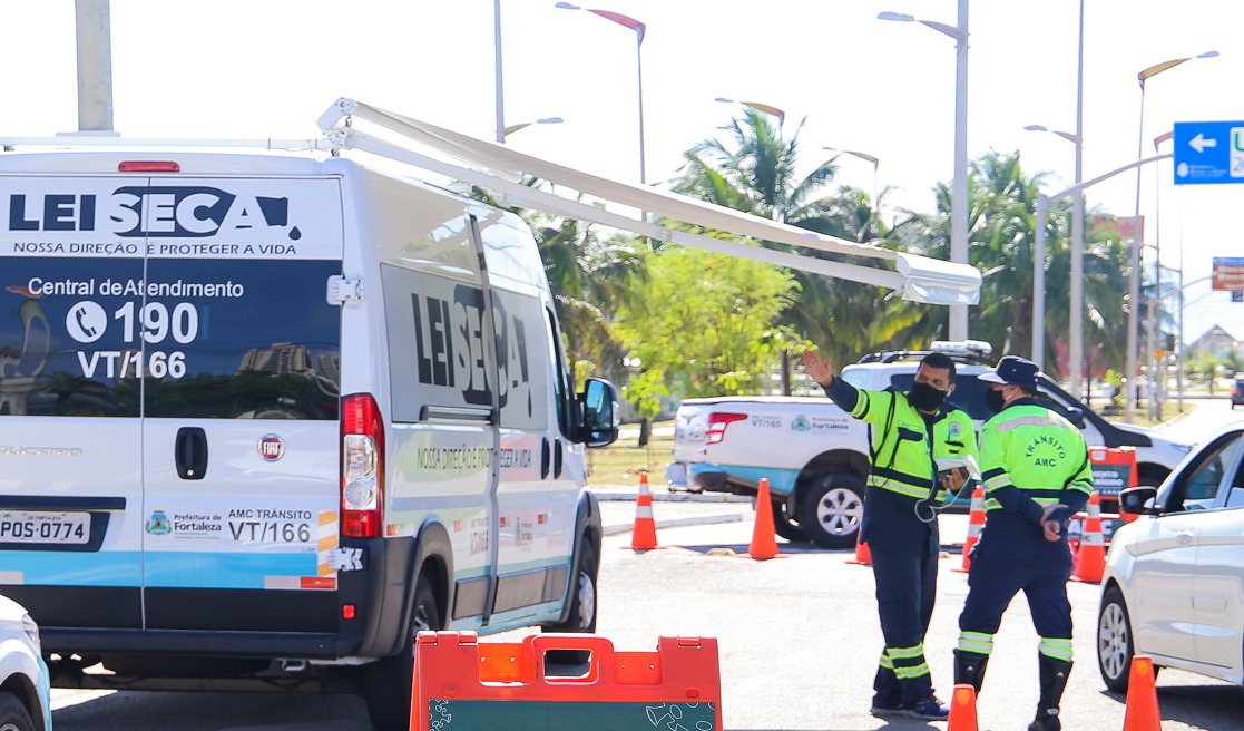 Fortaleza é citada em novo manual da OMS pelas ações de combate à prática de beber e dirigir 