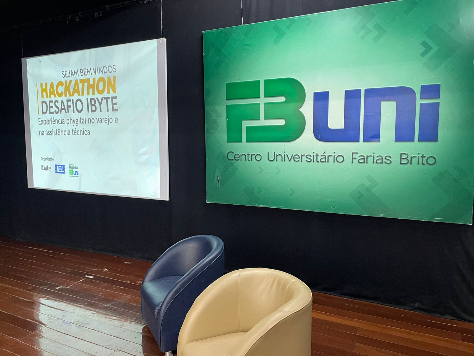 ibyte, FB Uni e IEL lançam Hackathon focado em experiência figital para alunos