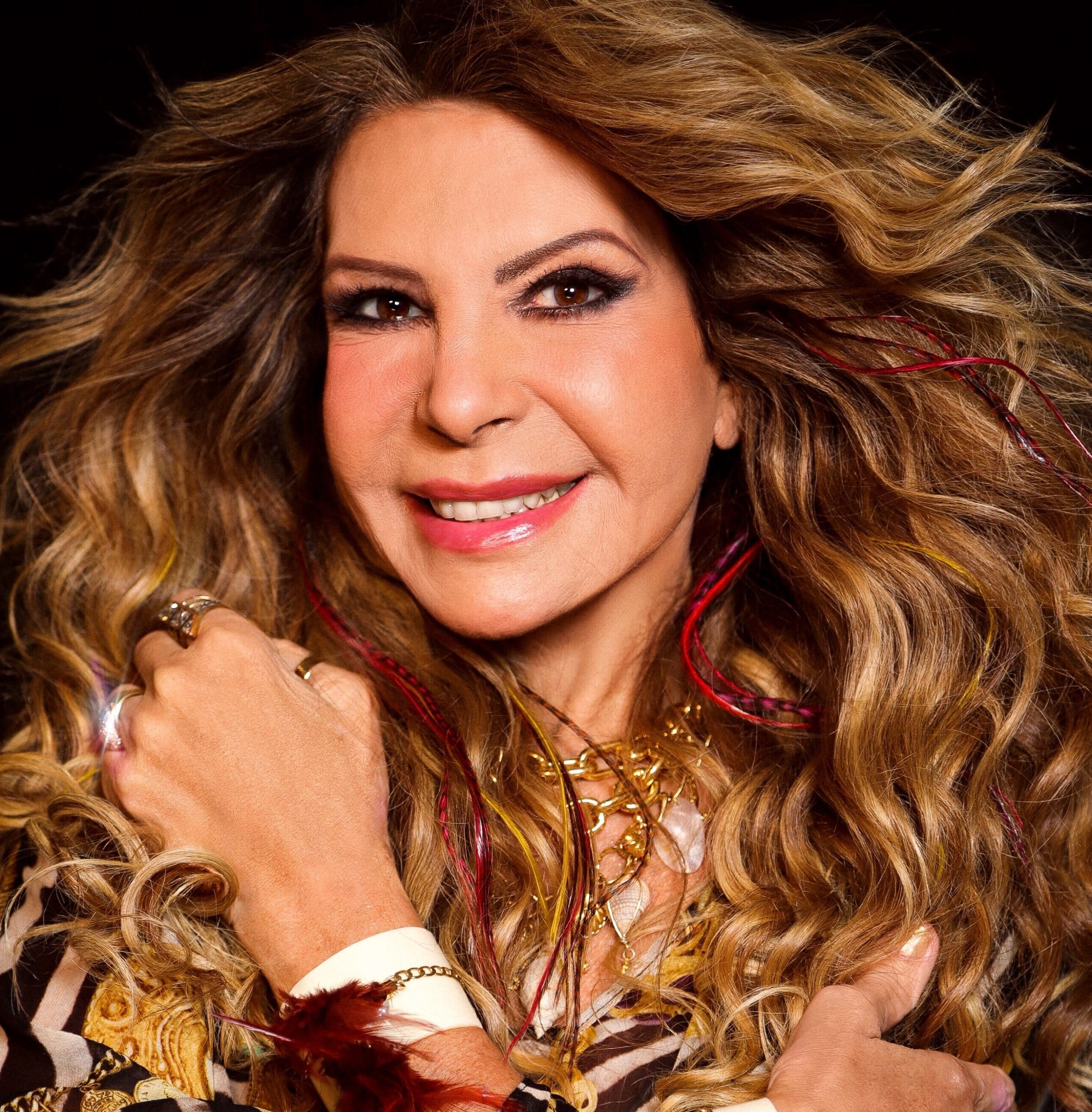 Elba Ramalho realiza show em Fortaleza no dia 14 de novembro