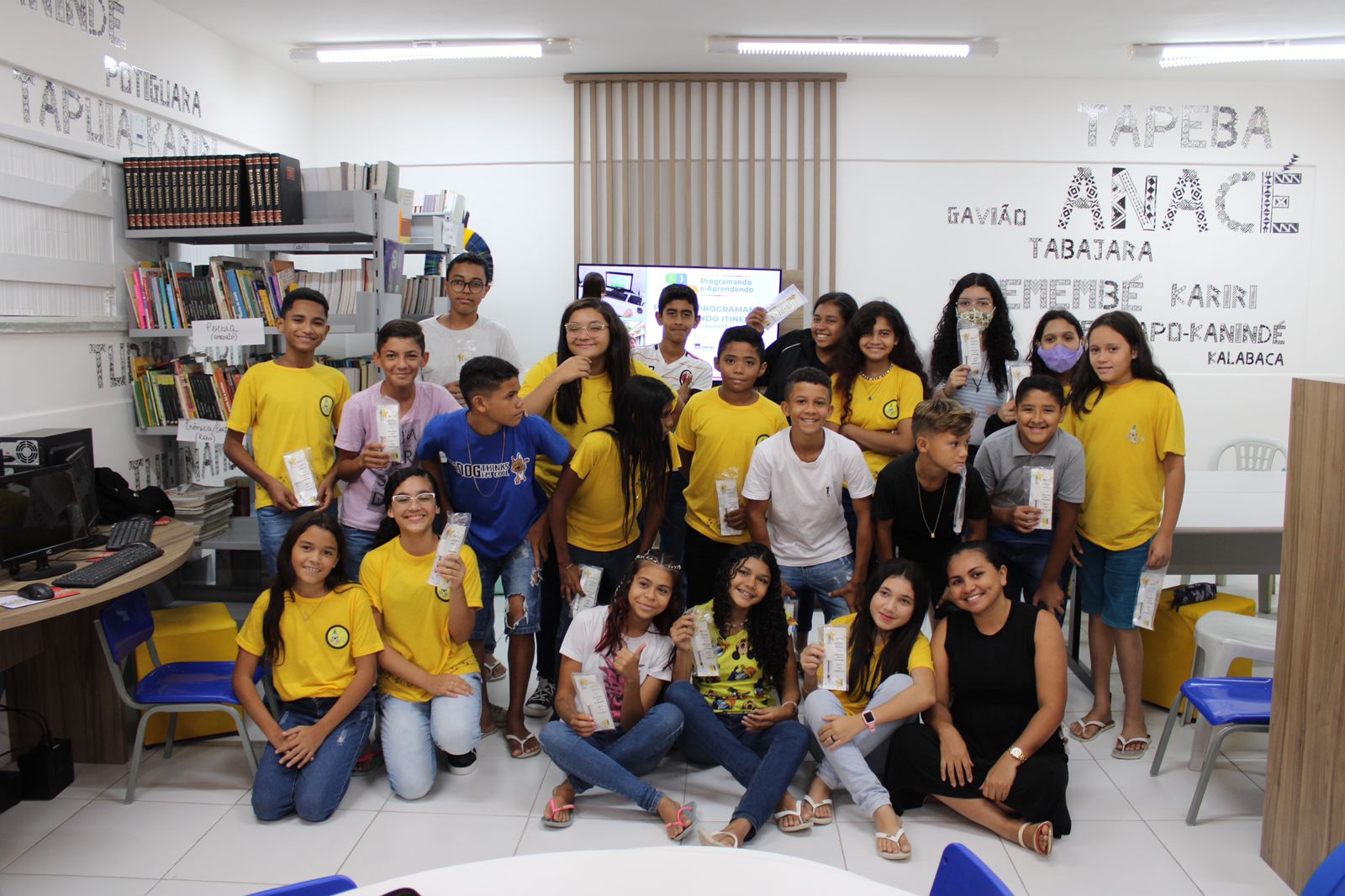 Jovens da Tribo dos Anacés, em Caucaia, participam de projeto sobre lógica de programação e desenvolvimento de jogos