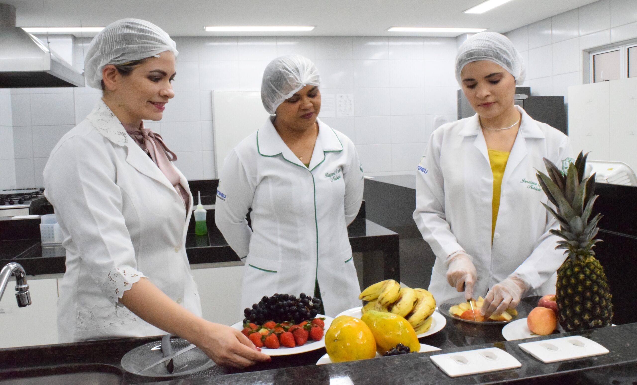 Curso de Nutrição da UniAteneu garante formação prática em diferentes campos de atuação