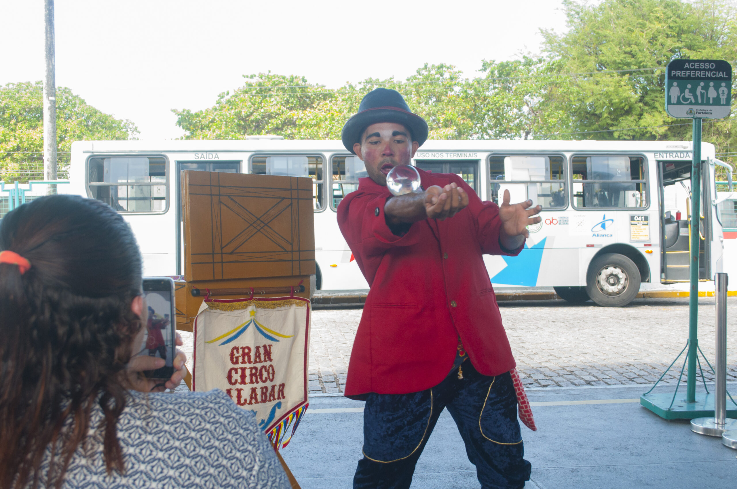 12º Festival Popular de Teatro de Fortaleza agita os espaços públicos de Fortaleza