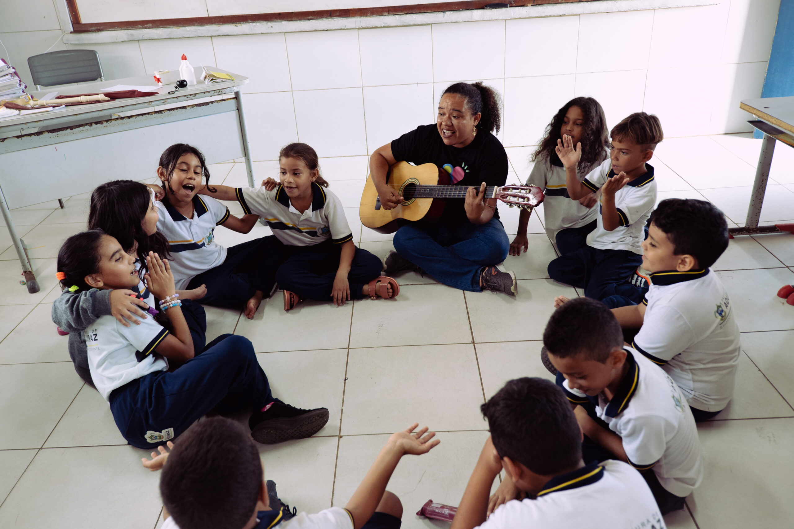 Aulas de música em escolas públicas de Aquiraz incentivam a arte e fortalecem a cidadania