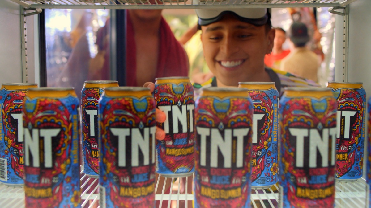 TNT Energy Drink expande o portfólio e lança energético de fruta para o verão