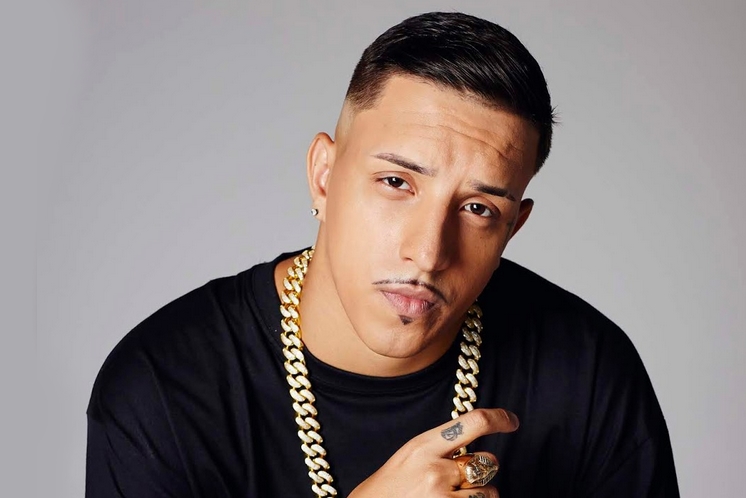 Sunrise celebra aniversário de cinco anos com show do rapper Delacruz