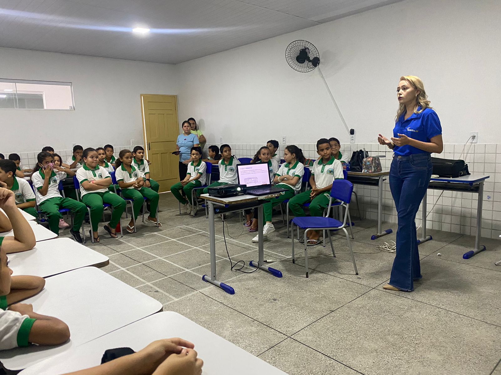 Sindicato das Autoescolas realiza série de palestras em escolas do Ceará sobre educação para o trânsito