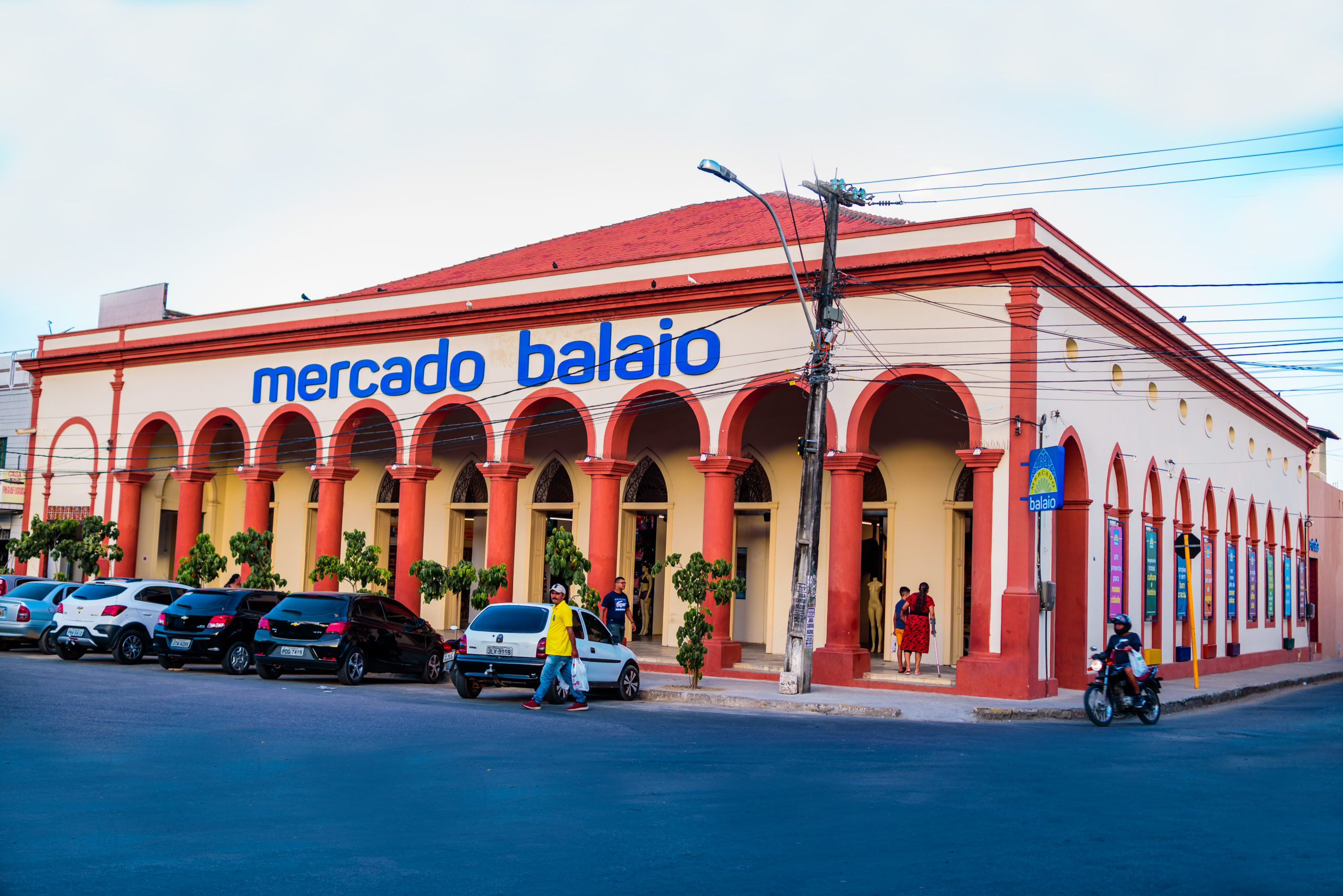 Natal do Mercado Balaio oferece 30% de desconto em novos boxes e tem funcionamento especial em dezembro