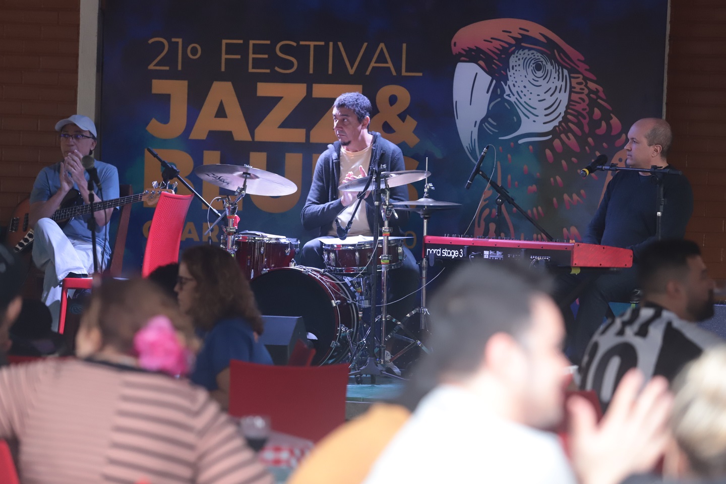 Primeiro dia do 21º Festival Jazz & Blues foi com shows simultâneos em Guaramiranga e Aquiraz