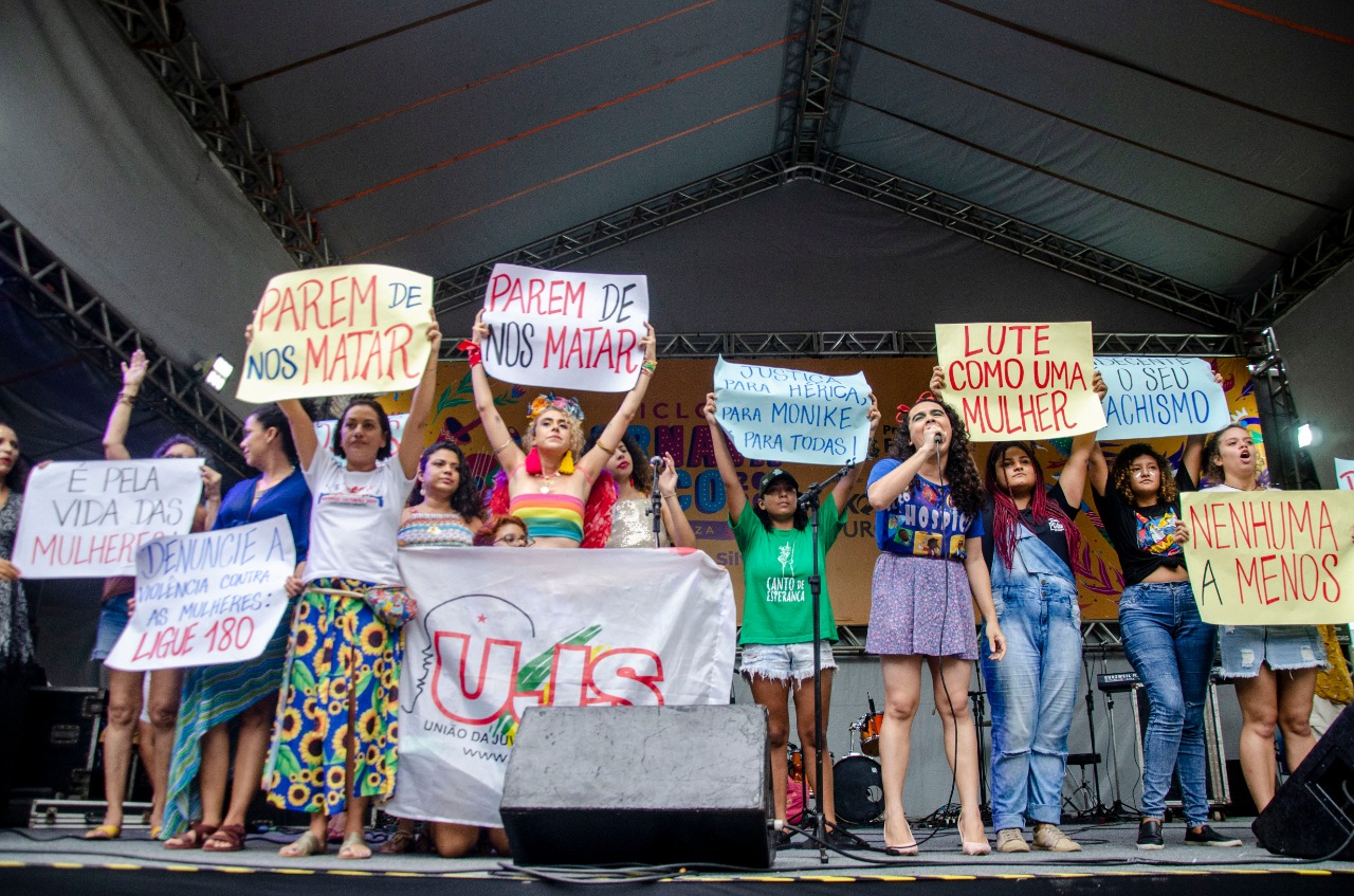 Bloco Hospício Cultural realiza ato em homenagem a Dandara dos Santos