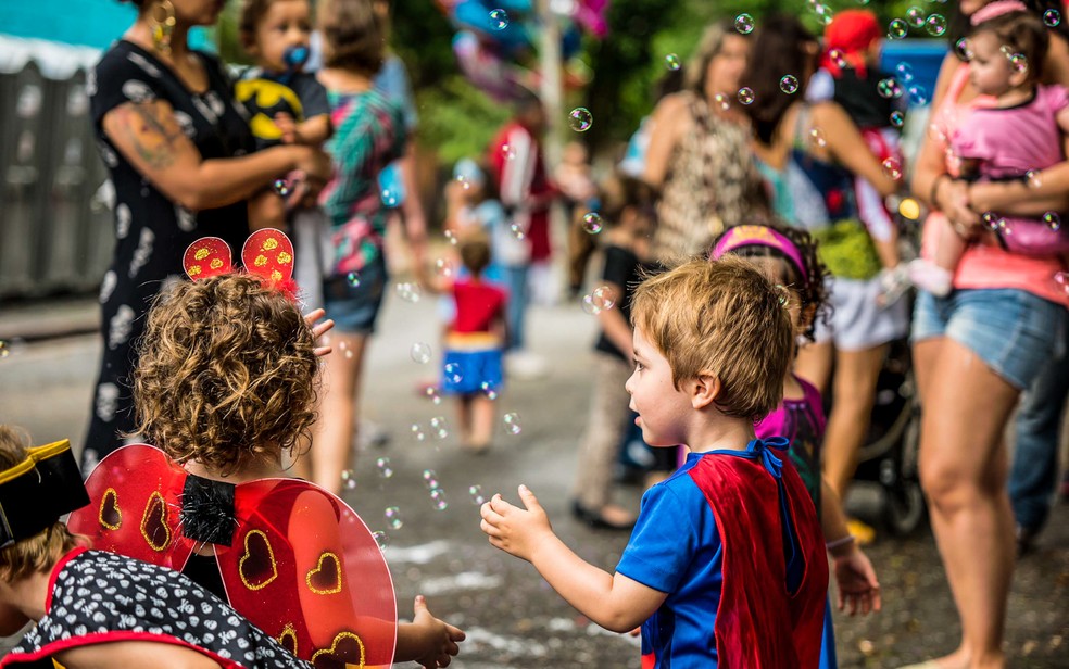 Bloquinho infantil de Carnaval é folia gratuita para crianças e adultos no Shopping Iguatemi Fortaleza