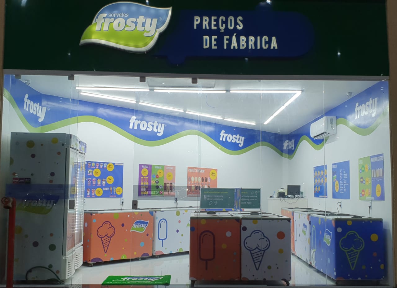 Frosty inaugura nova loja em Messejana