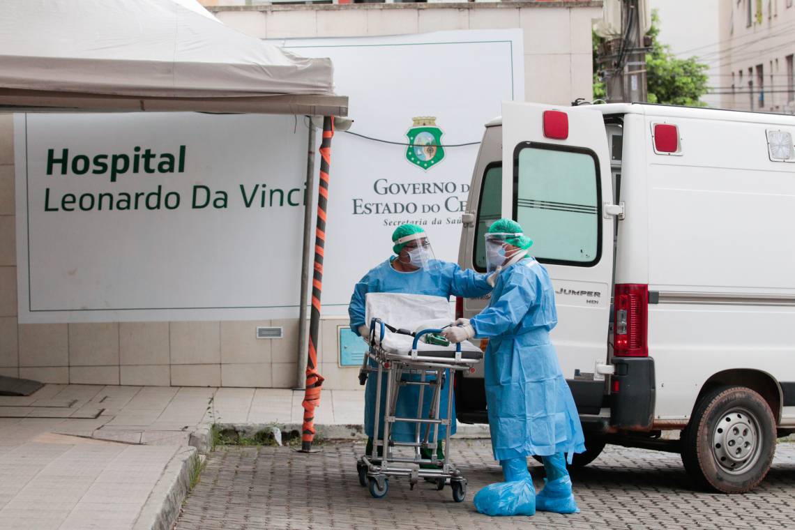 Profissionais de saúde do Hospital Leonardo da Vinci, referência no tratamento ao Covid-19, vão receber 200 hambúrgueres do Mesa Brasil