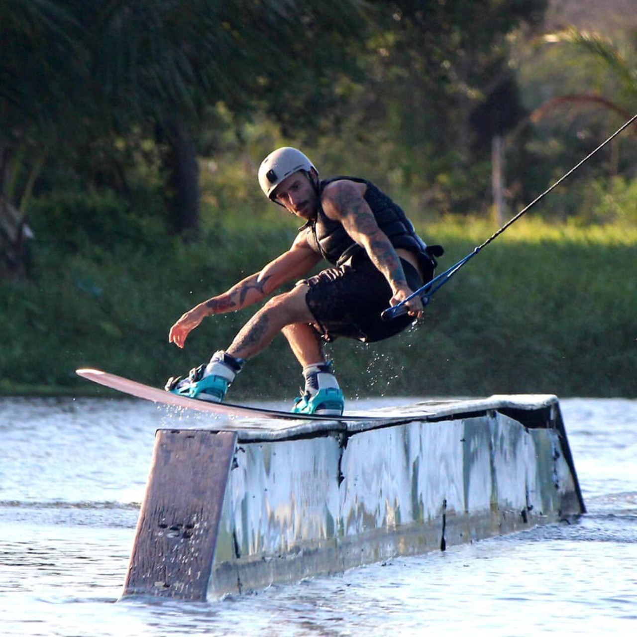 Colosso reúne atletas premiados do wakeboard na live “Wake Para Todos”