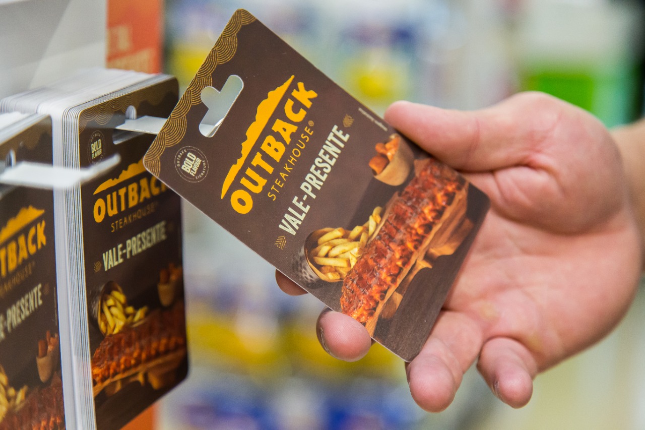 Outback lança Gift Card Varejo e anuncia venda nas lojas do Carrefour