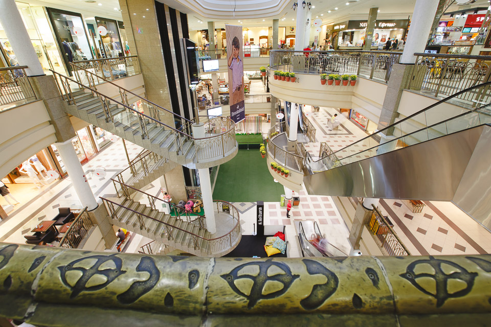 Shopping Del Paseo divulga horário de funcionamento no feriado do Dia do Comerciário