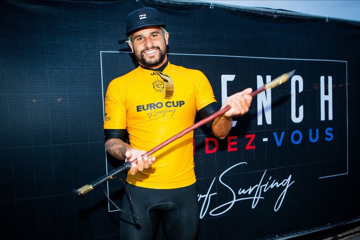 Ítalo Ferreira vence mais um evento do WSL Countdown Series