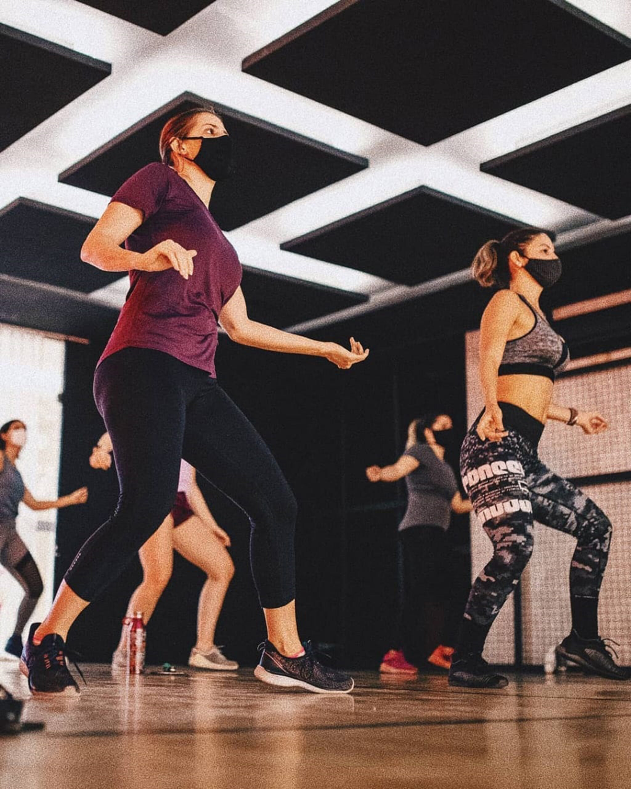 [AYO 360º] AYO Fitness Club traz aulas abertas ao público de crossfit, FitDance, Yoga e cycling indoor neste sábado