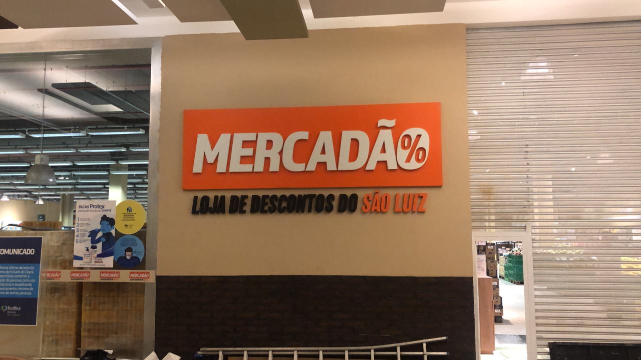 Nova logo do Mercadão São Luiz reforça identidade de loja de descontos