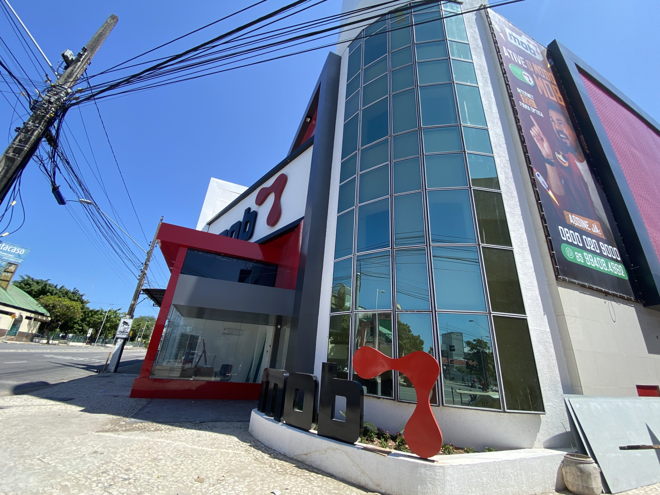 MOB Telecom inaugura loja conceito e escritório integrado no Centro de Fortaleza