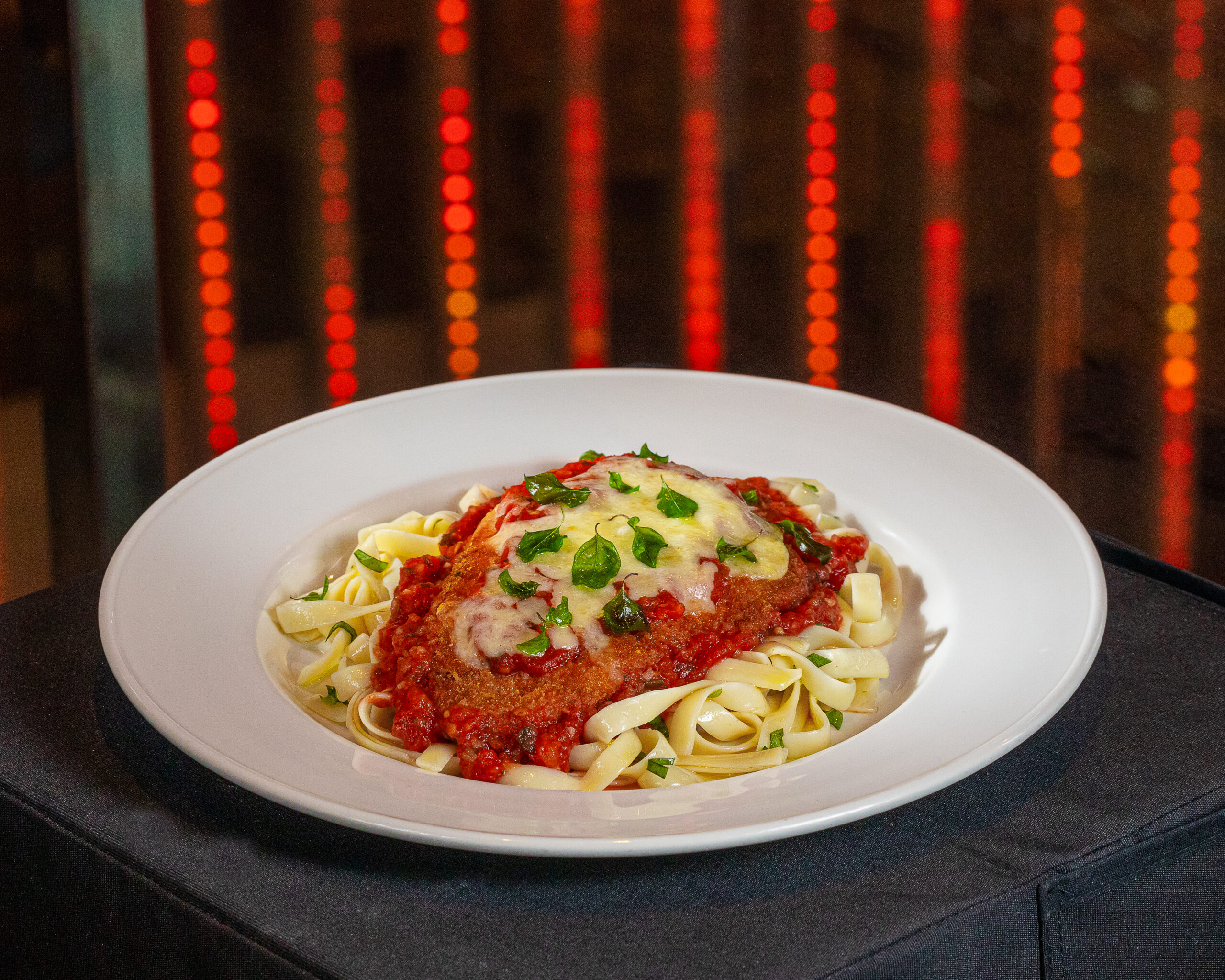 Hard Rock Cafe Fortaleza celebra Valentine’s Day com opções para delivery