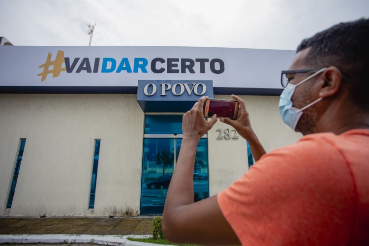 O POVO conquista 1º lugar entre os jornais com mais sucesso no Instagram