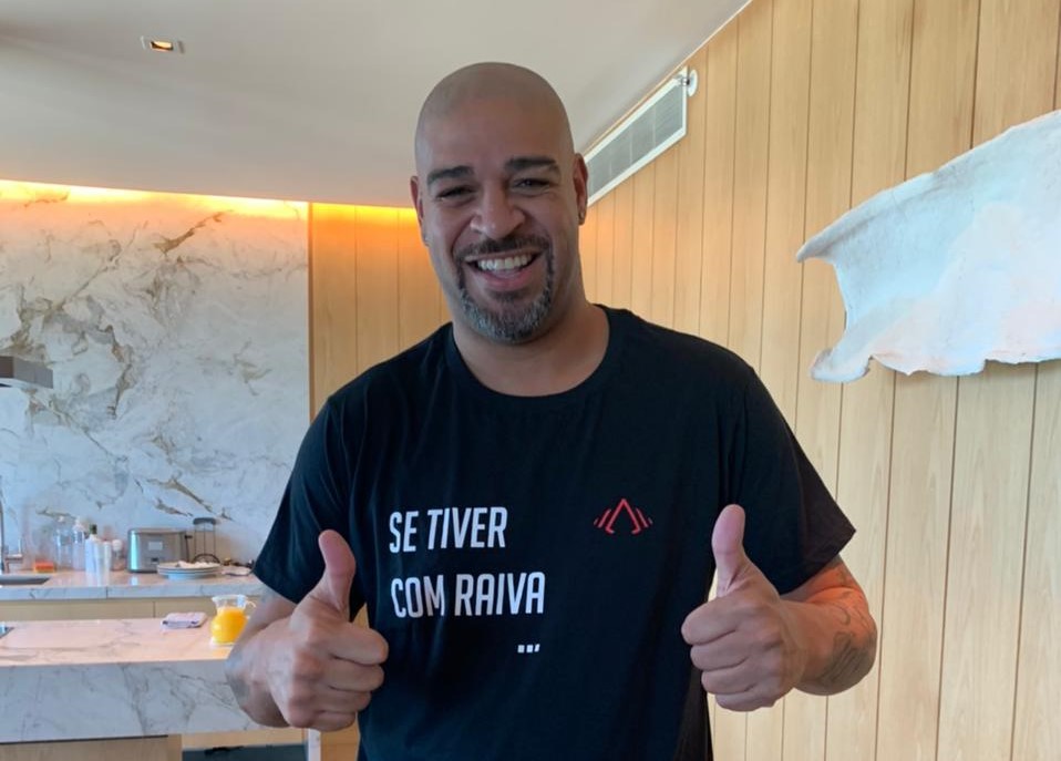 Adriano Imperador lança marca com seu nome