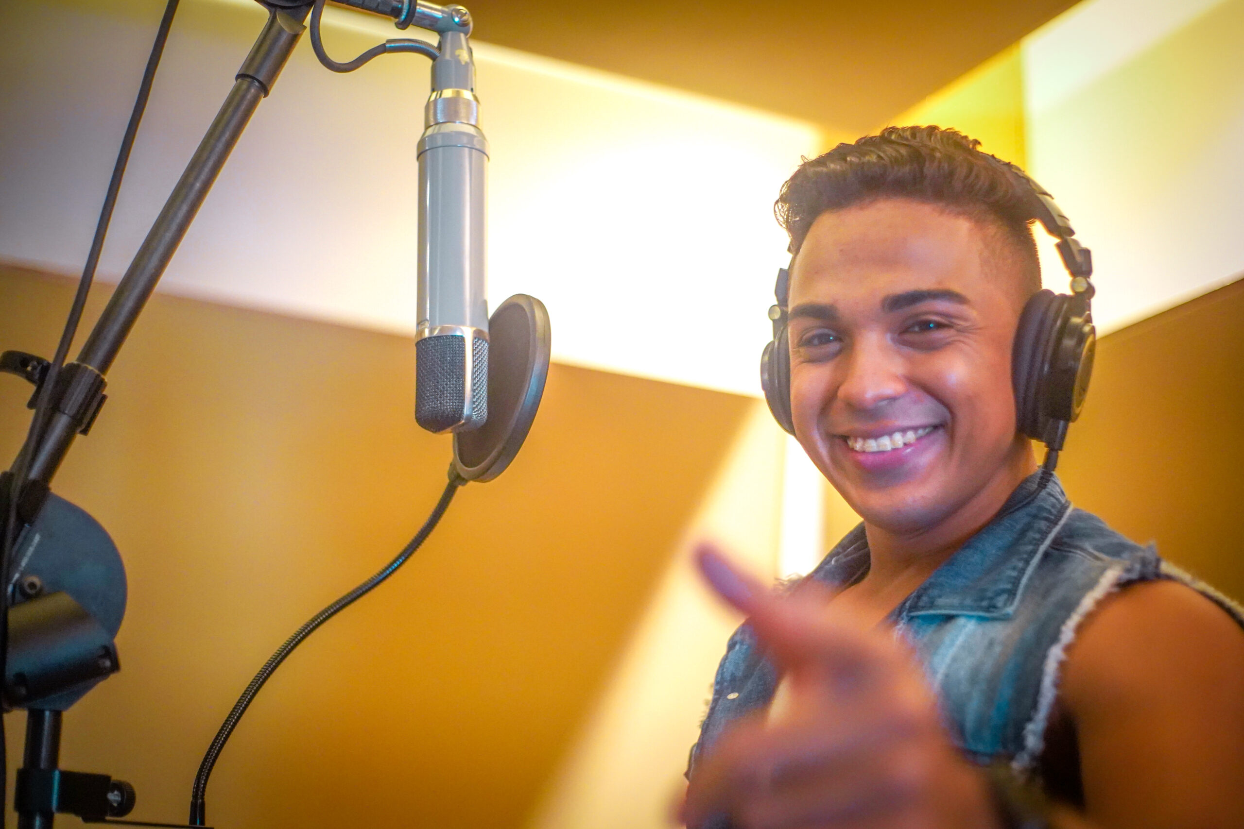 Matheus Lima libera clipe de “Como Larga”