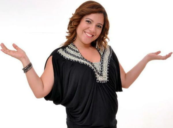 Bete Nascimento, ex-Mastruz com Leite, faz live solidária no Estacionamento da Música Online