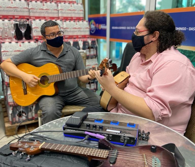 Sesc realiza mais de 40 ações culturais em supermercados e farmácias no mês de abril