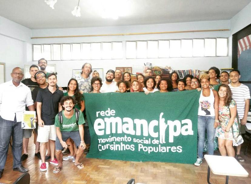 Cursinho pré-Enem popular da Rede Emancipa abre inscrições no Ceará