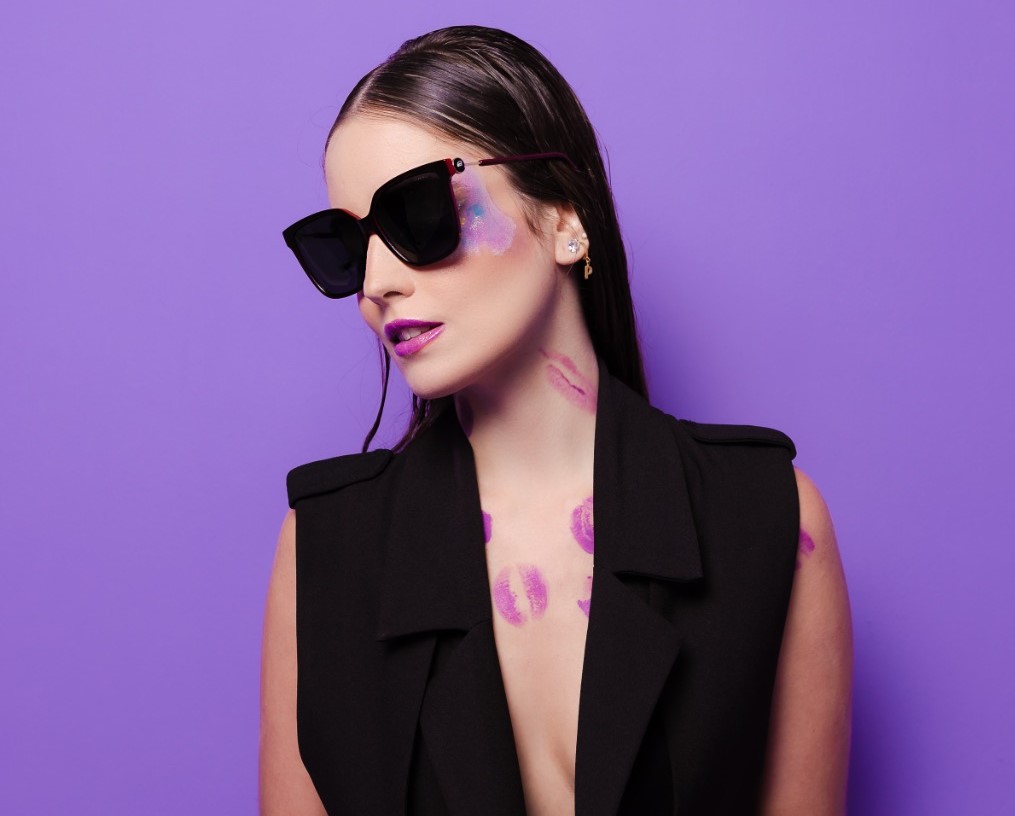 Ferrovia Eyewear inova e realiza ação para os solteiros no Dia dos Namorados