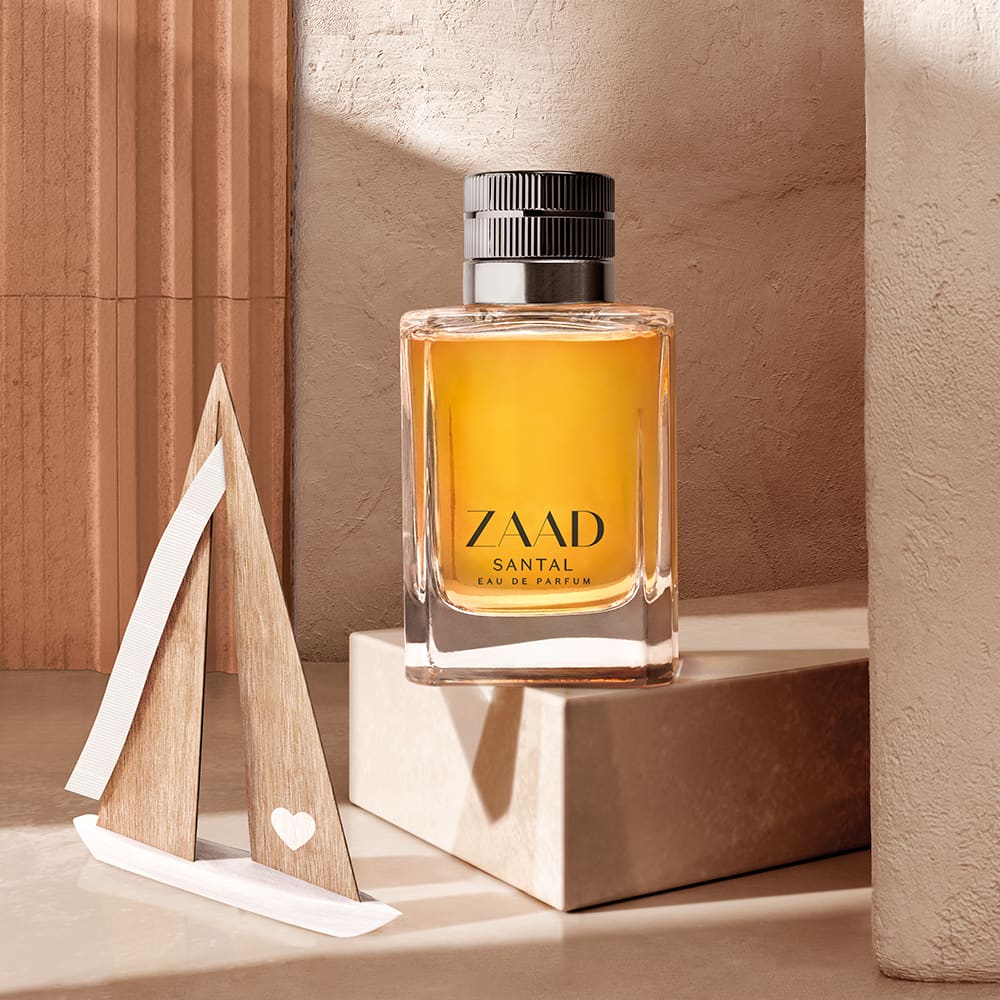Zaad Santal, nova fragrância do Boticário, contrasta a força da madeira com o frescor das notas especiadas