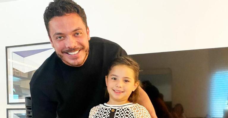 Wesley Safadão grava vídeos com Miss Universo Baby; a cearense Sophia Eldo