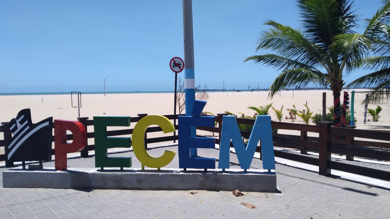 Dia Mundial de Limpeza de Praia: Festival Cultura Zen promove limpeza na Praia do Pecém