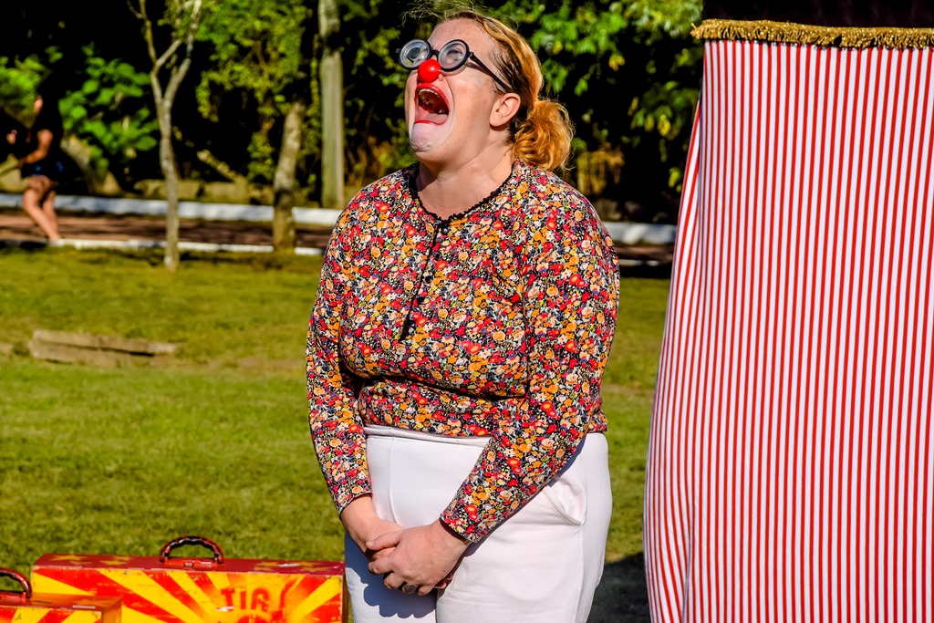 Com incentivo à presença feminina no circo, o Sesc Dramaturgias abre inscrições para oficinas virtuais