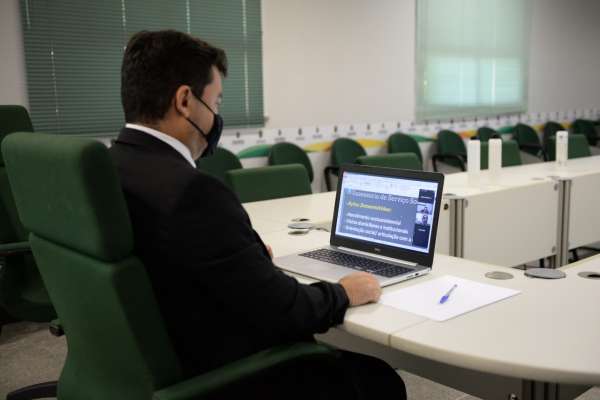 Direito à saúde mental de militares e agentes de segurança pública é destaque em simpósio nacional da OAB Ceará